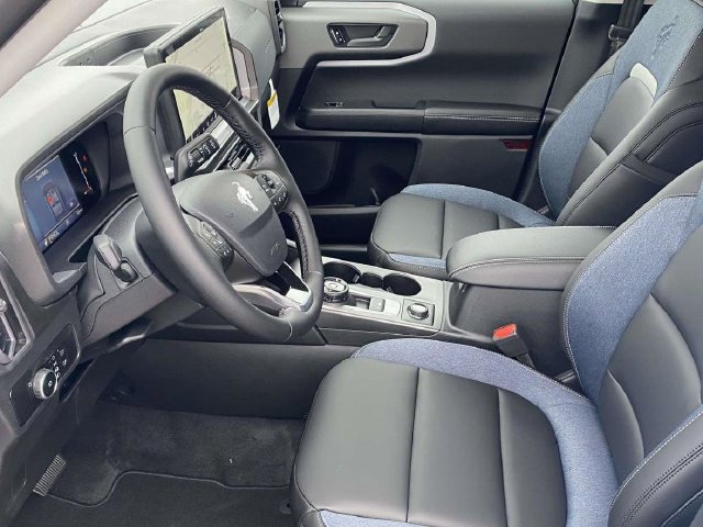 New 2026 Ford Bronco Sport Outer Banks w/ Outer Banks Tech Package+ AWD/4WD image 6