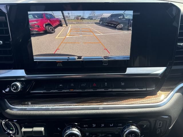 New 2026 GMC Sierra 1500 Elevation image 17