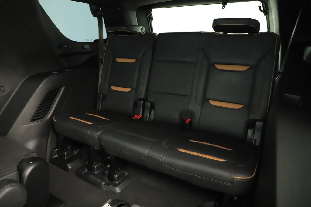 Used 2024 GMC Yukon AT4 w/ AT4 Premium Plus Package AWD/4WD image 33