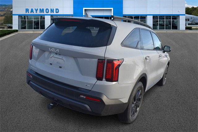 Certified 2023 Kia Sorento S w/ Panoramic Sunroof Package image 3