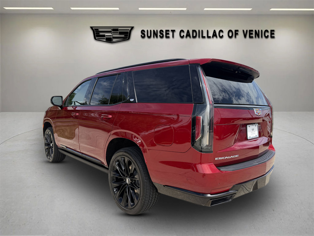 Used 2022 Cadillac Escalade Sport Platinum AWD/4WD image 4