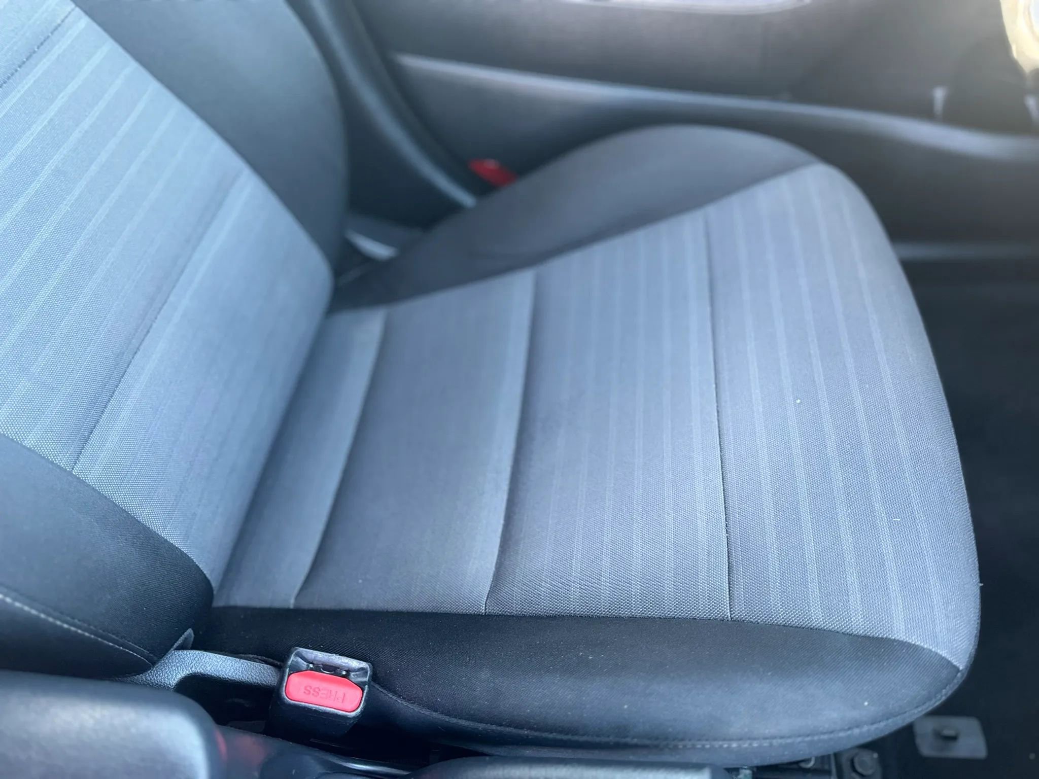 Used 2018 Kia Forte S w/ S Technology Plus Package FWD image 23