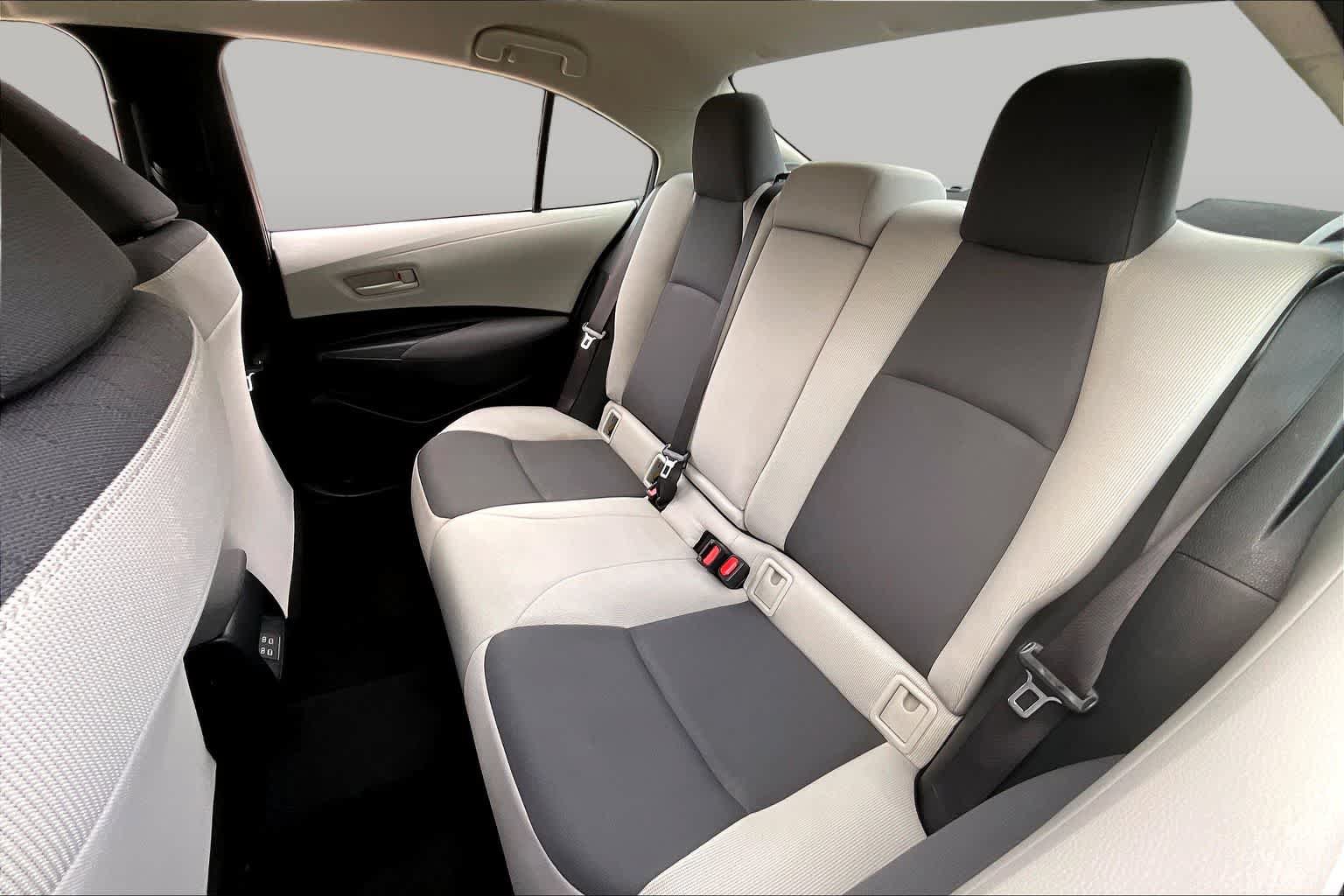 Used 2023 Toyota Corolla LE FWD image 18