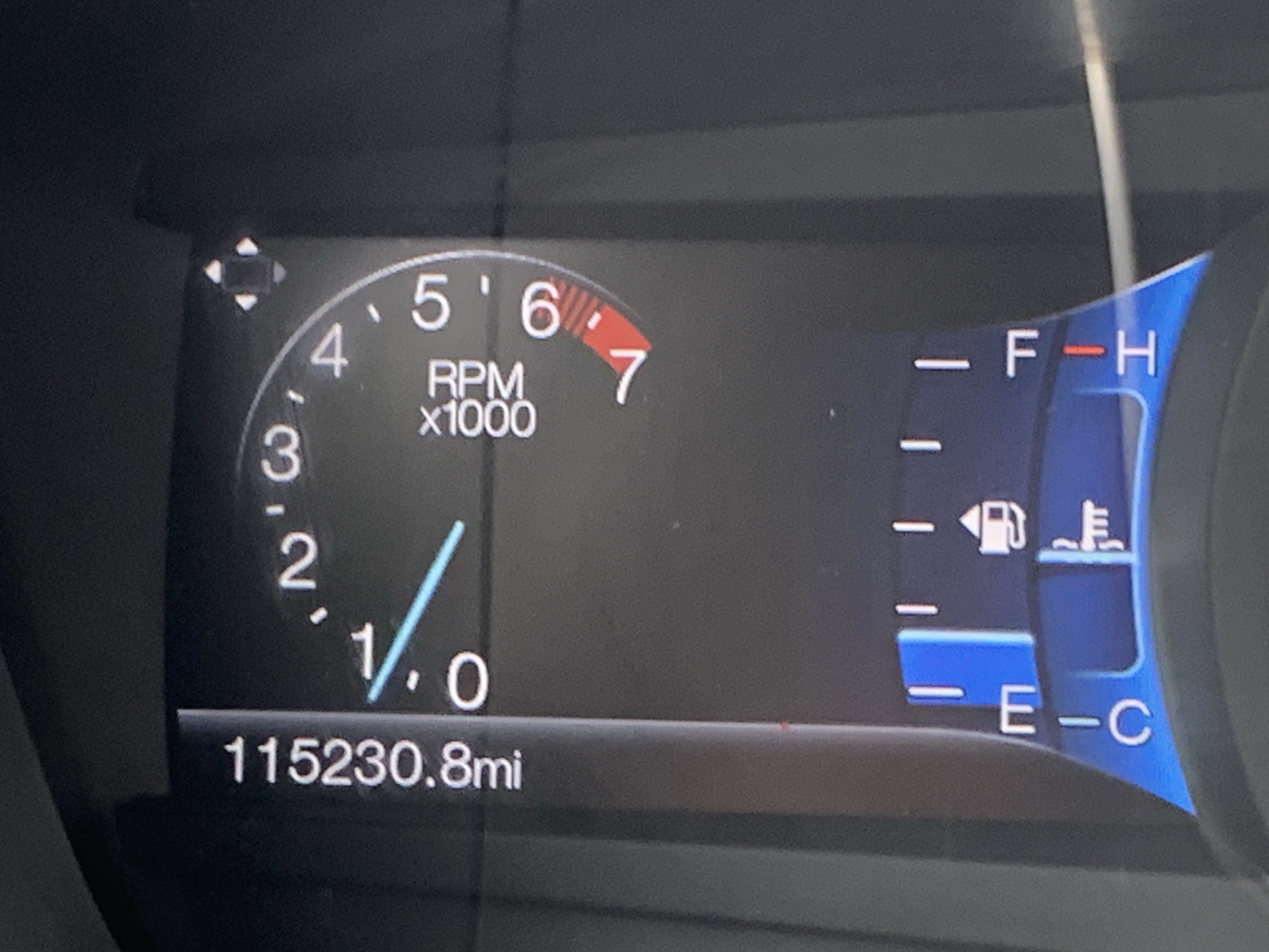 Used 2016 Ford Fusion SE FWD image 22