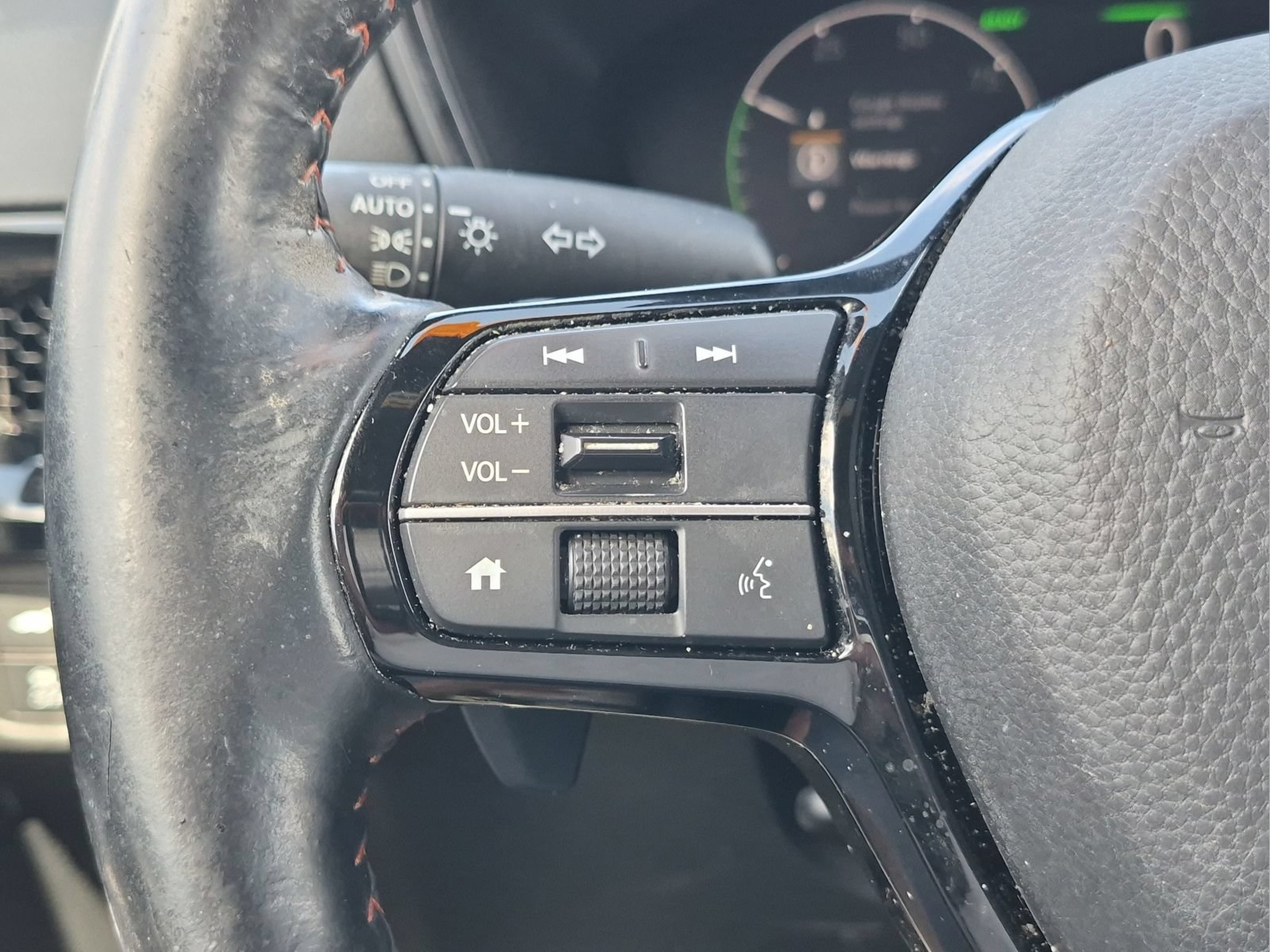 Certified 2023 Honda CR-V Sport Touring image 13