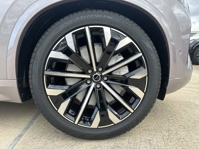 New 2026 Volvo XC90 B6 Ultra image 9