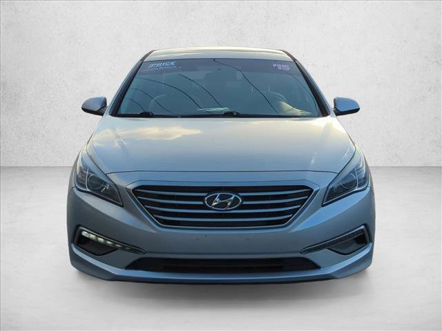 Used 2015 Hyundai Sonata SE video 2