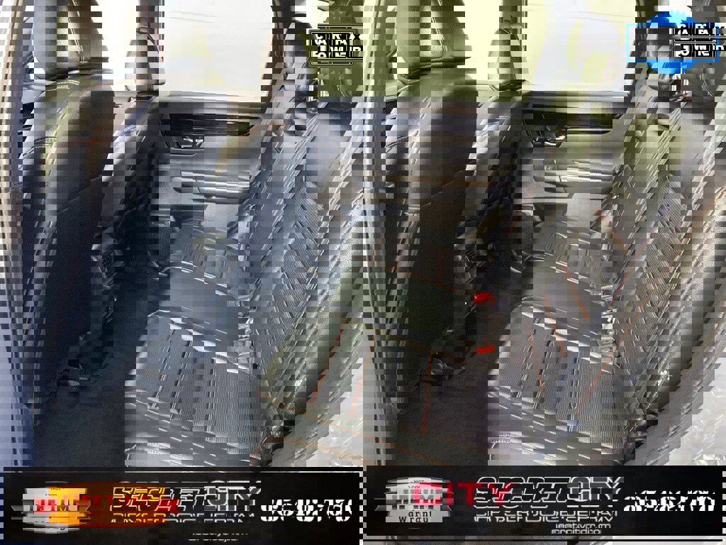 Used 2025 Honda CR-V Sport Touring image 28