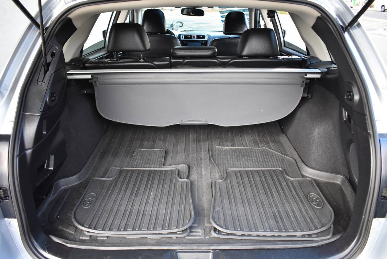 Used 2016 Subaru Outback 3.6R Limited image 43