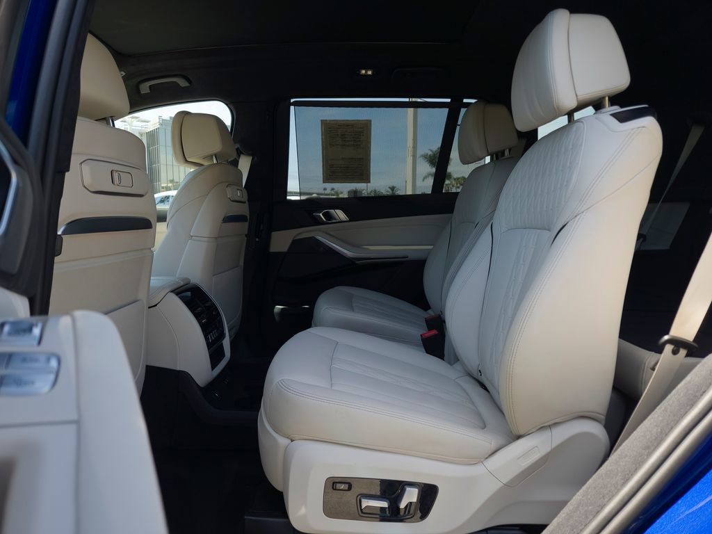 Used 2024 BMW X7 M60i w/ Executive Package AWD/4WD image 9