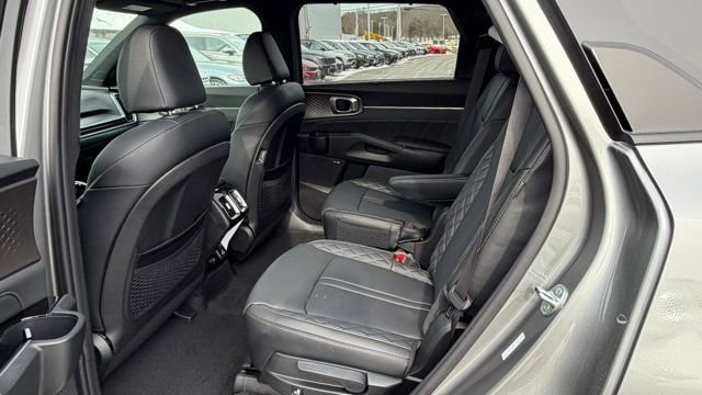 New 2026 Kia Sorento SX Prestige AWD/4WD image 7