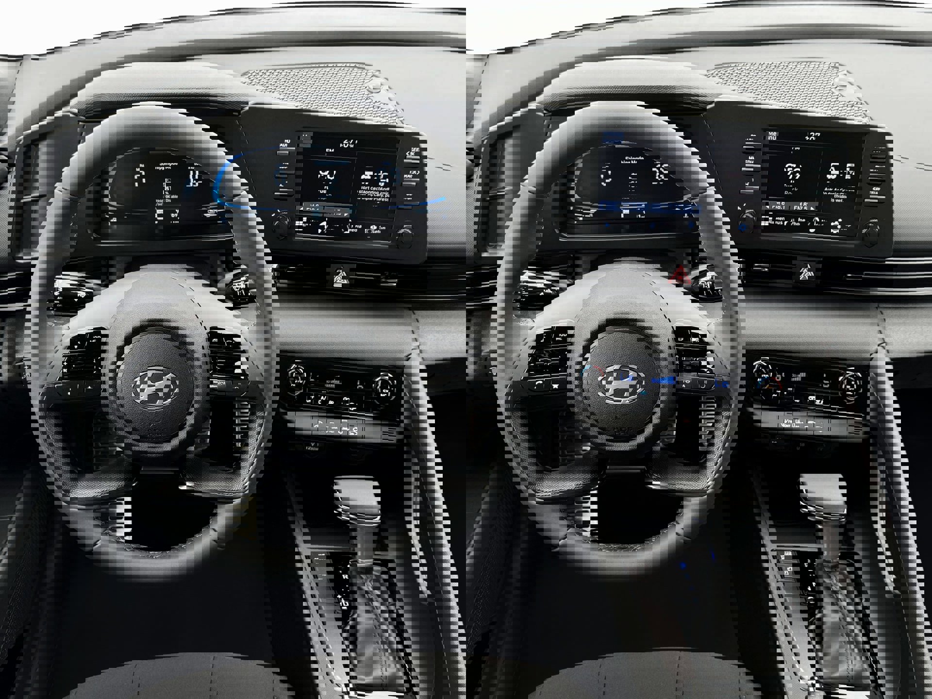 New 2025 Hyundai Elantra Sport image 17