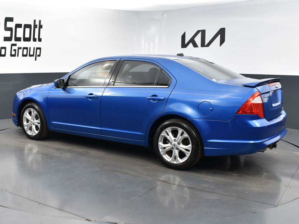 Used 2012 Ford Fusion SE image 3