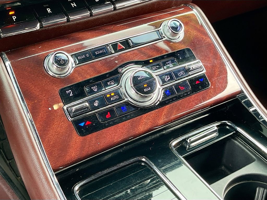 Used 2020 Lincoln Aviator Black Label w/ Dynamic Handling Package image 16