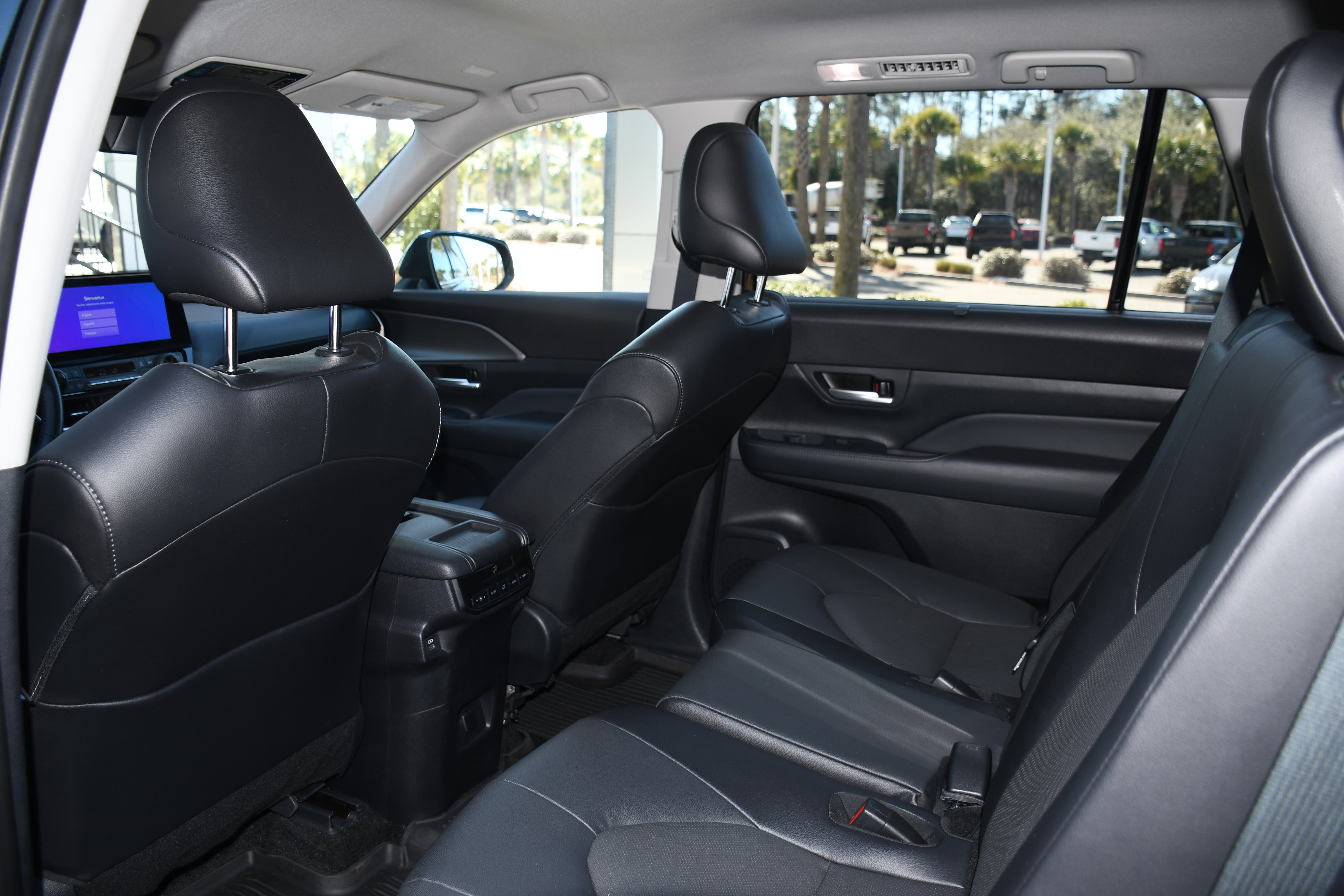 Used 2024 Toyota Grand Highlander XLE image 15