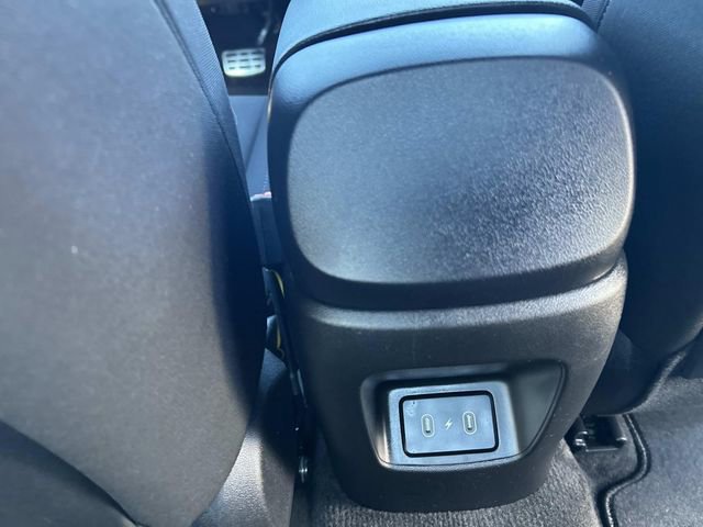 Used 2025 Hyundai Elantra Sport image 15