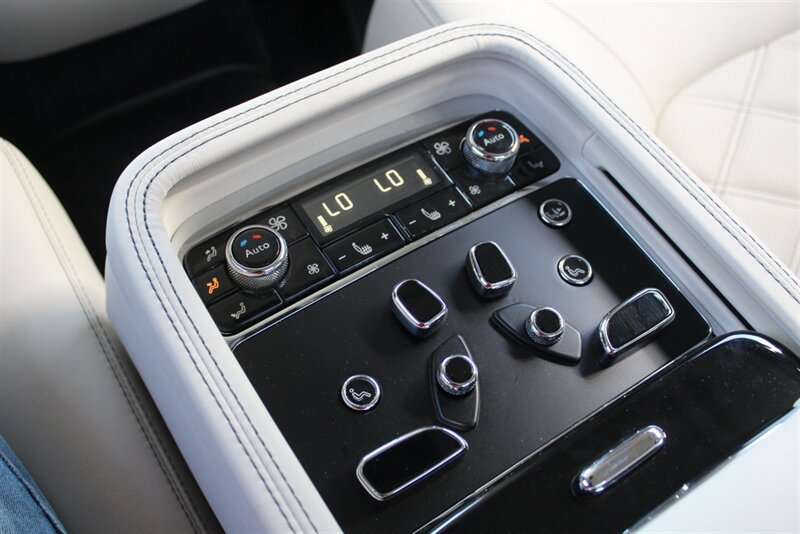 Used 2013 Bentley Mulsanne RWD image 12