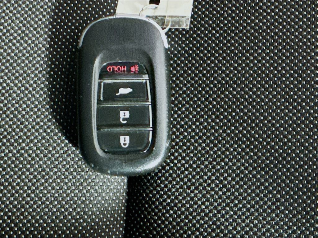 Used 2025 Honda CR-V LX image 34