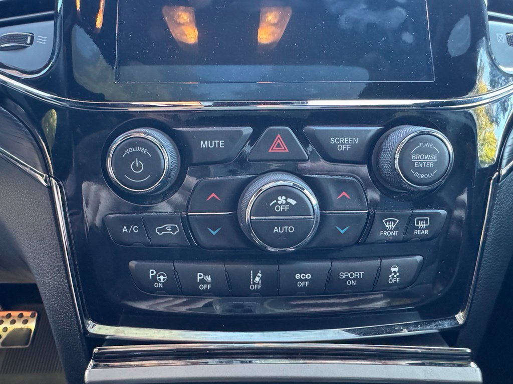 Used 2021 Jeep Grand Cherokee High Altitude AWD/4WD image 18