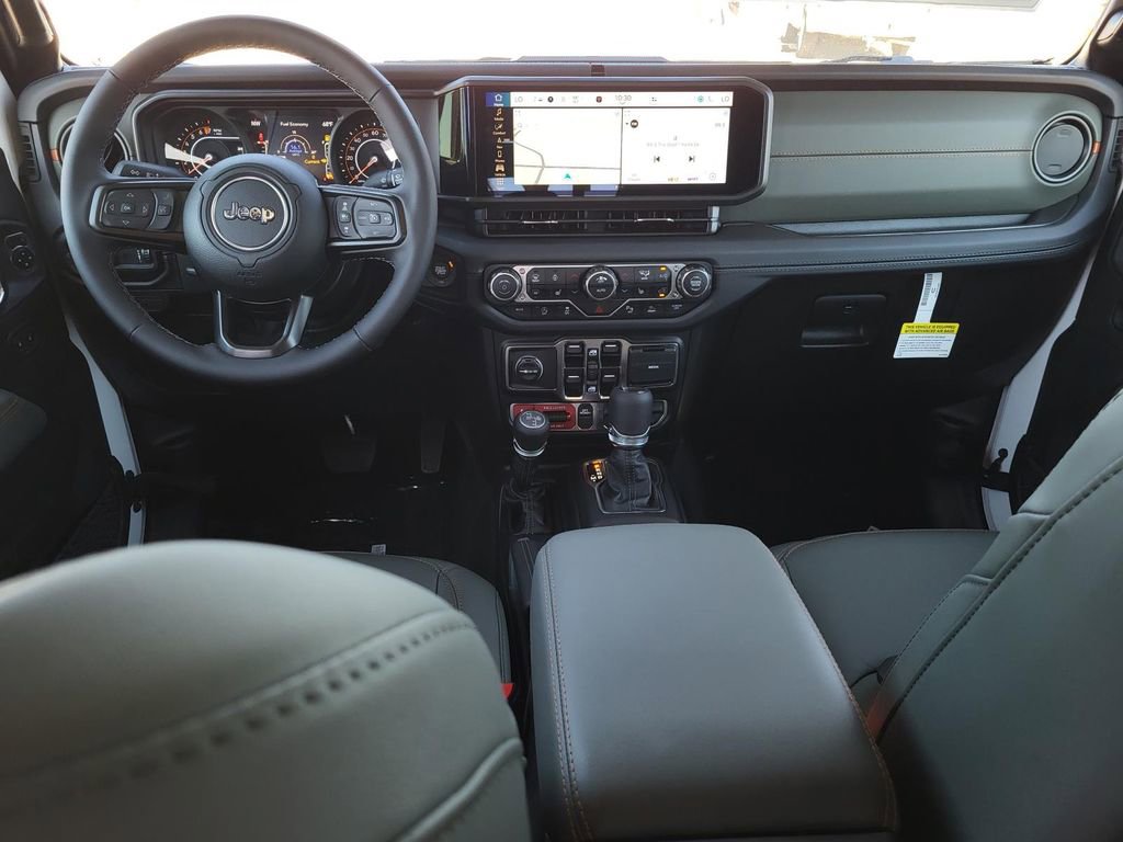 New 2025 Jeep Gladiator Mojave image 13