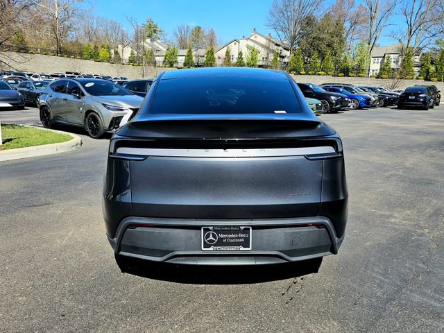 Used 2026 Tesla Model Y AWD image 9