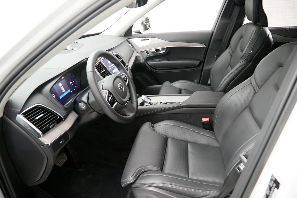 Certified 2024 Volvo XC90 B6 Ultimate AWD/4WD image 18