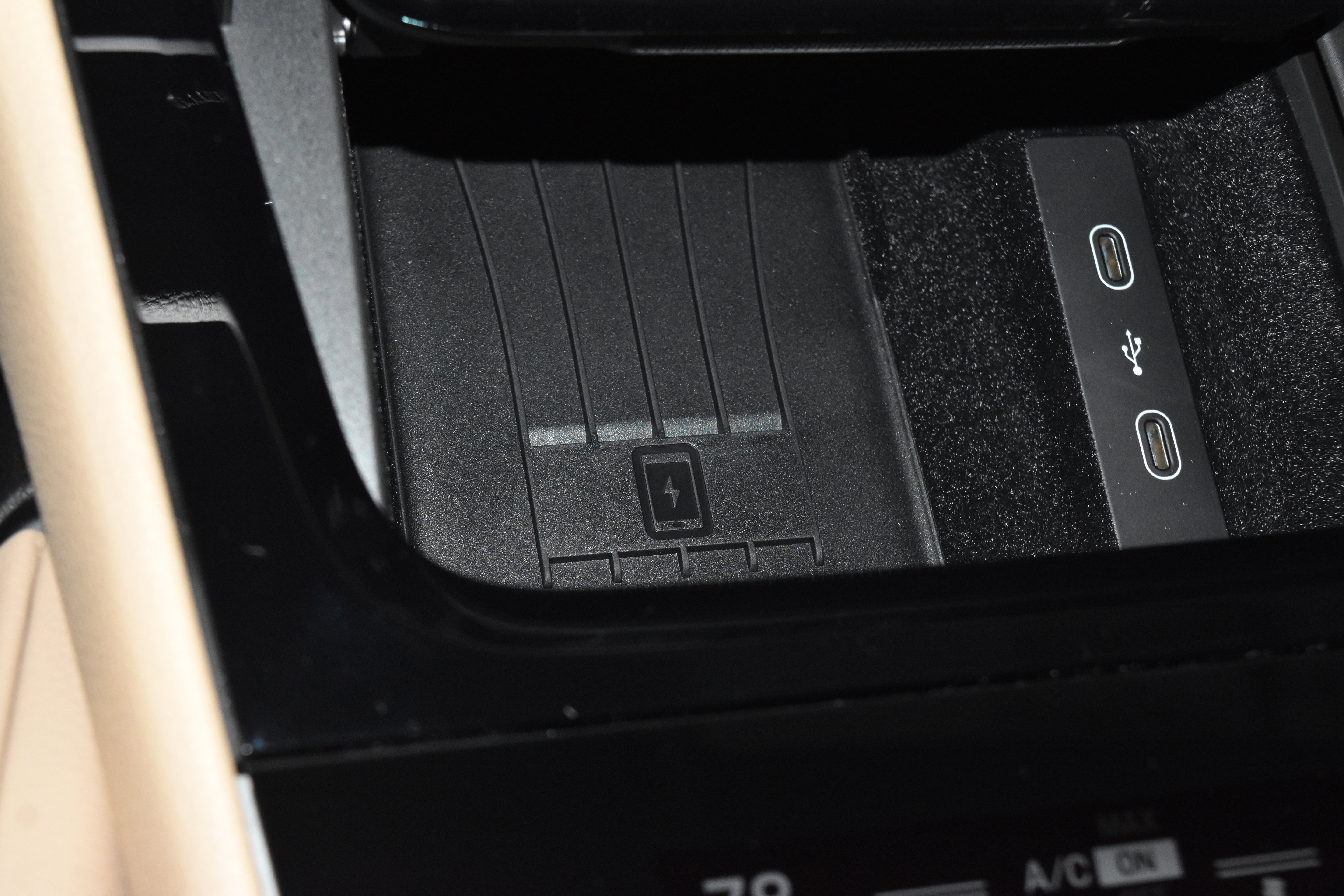 Used 2026 Porsche Cayenne AWD/4WD image 15