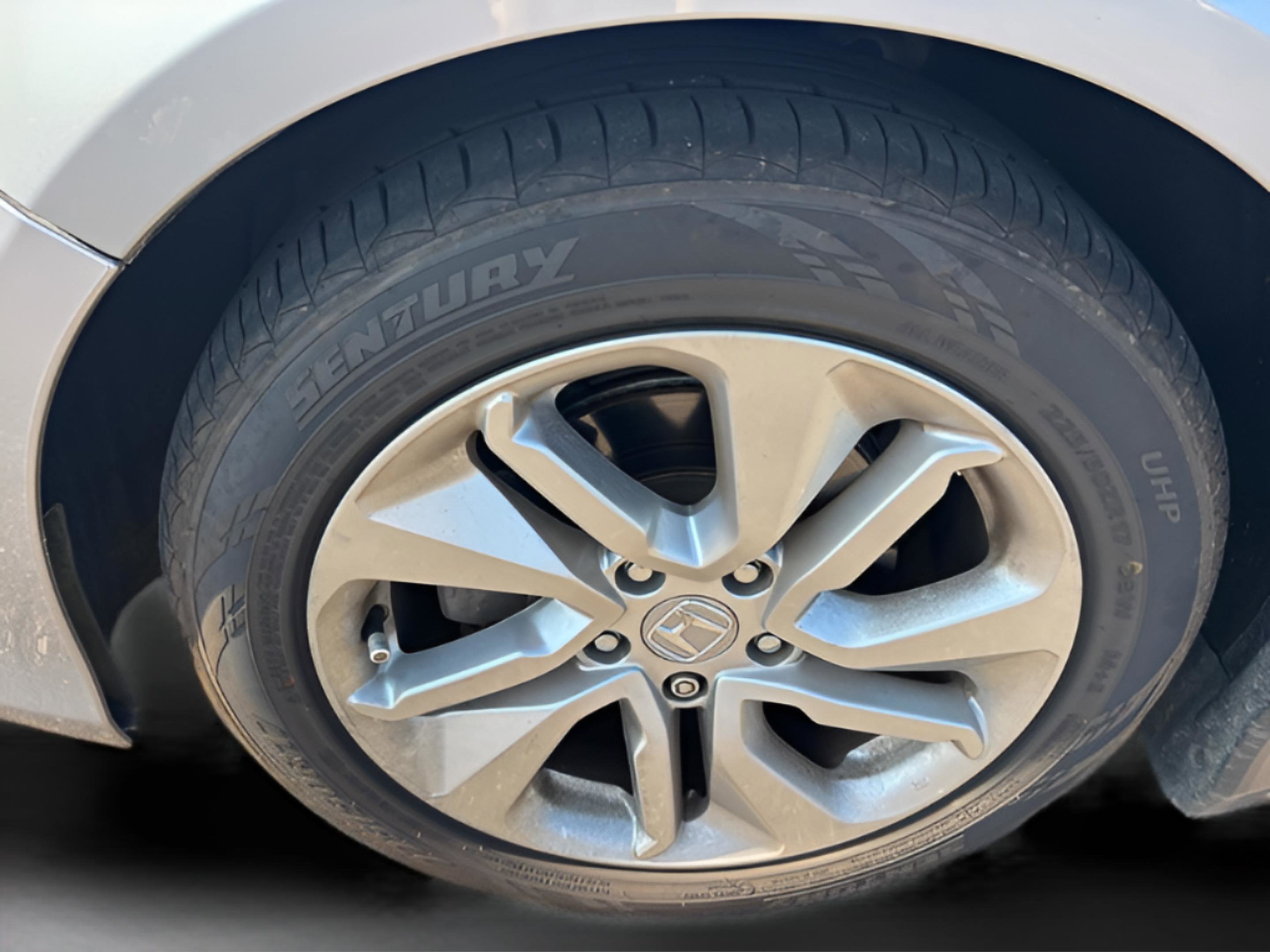 Used 2019 Honda Accord LX image 35