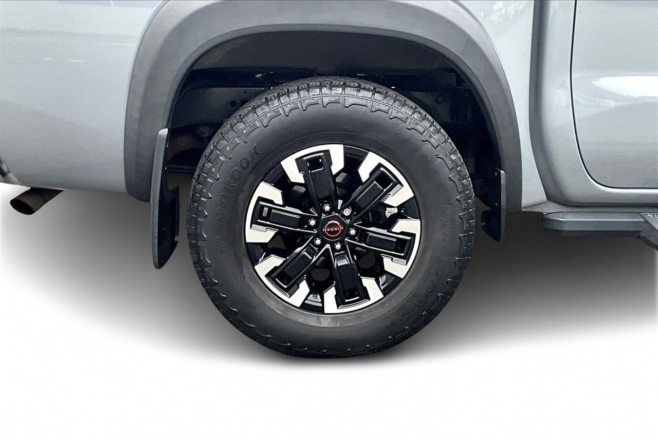 Used 2022 Nissan Frontier PRO-4X w/ Off-Road Protection Package image 34