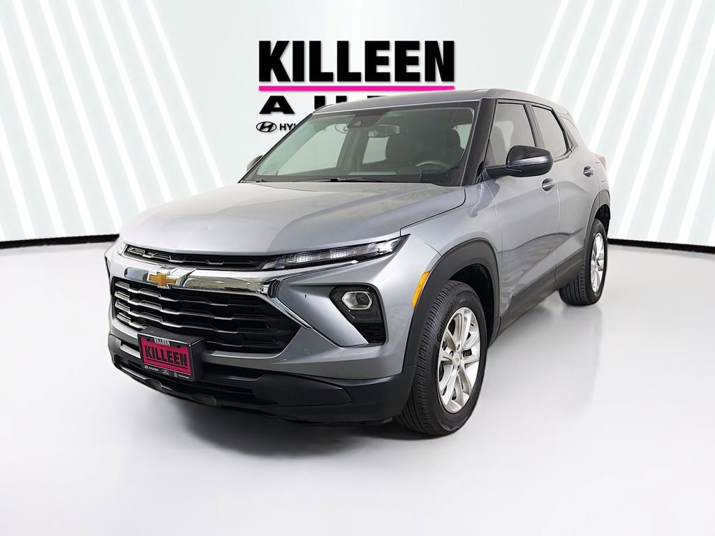 Used 2024 Chevrolet TrailBlazer LS w/ LS Convenience Package image 3