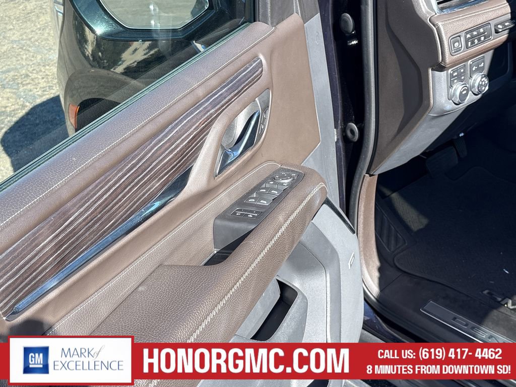Used 2023 GMC Yukon Denali image 16