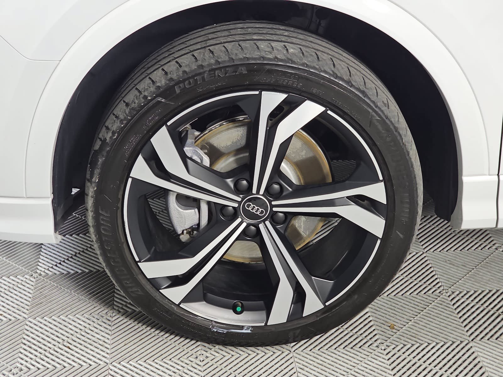 Used 2024 Audi Q3 2.0T Premium Plus AWD/4WD image 10