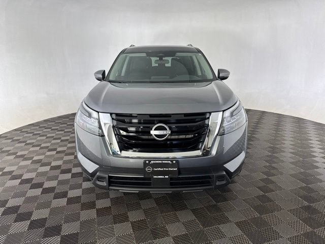 Certified 2025 Nissan Pathfinder SV w/ Cargo Package AWD/4WD image 2