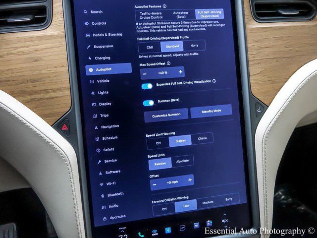 Used 2019 Tesla Model X 75D AWD/4WD image 30