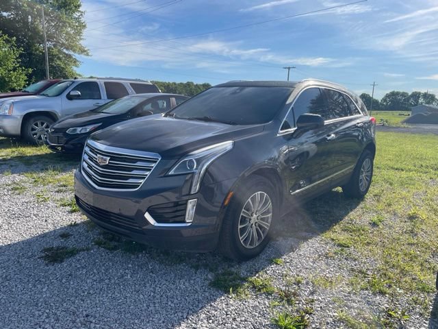 Used 2017 Cadillac XT5 Luxury w/ Driver Awareness Package AWD/4WD image 2