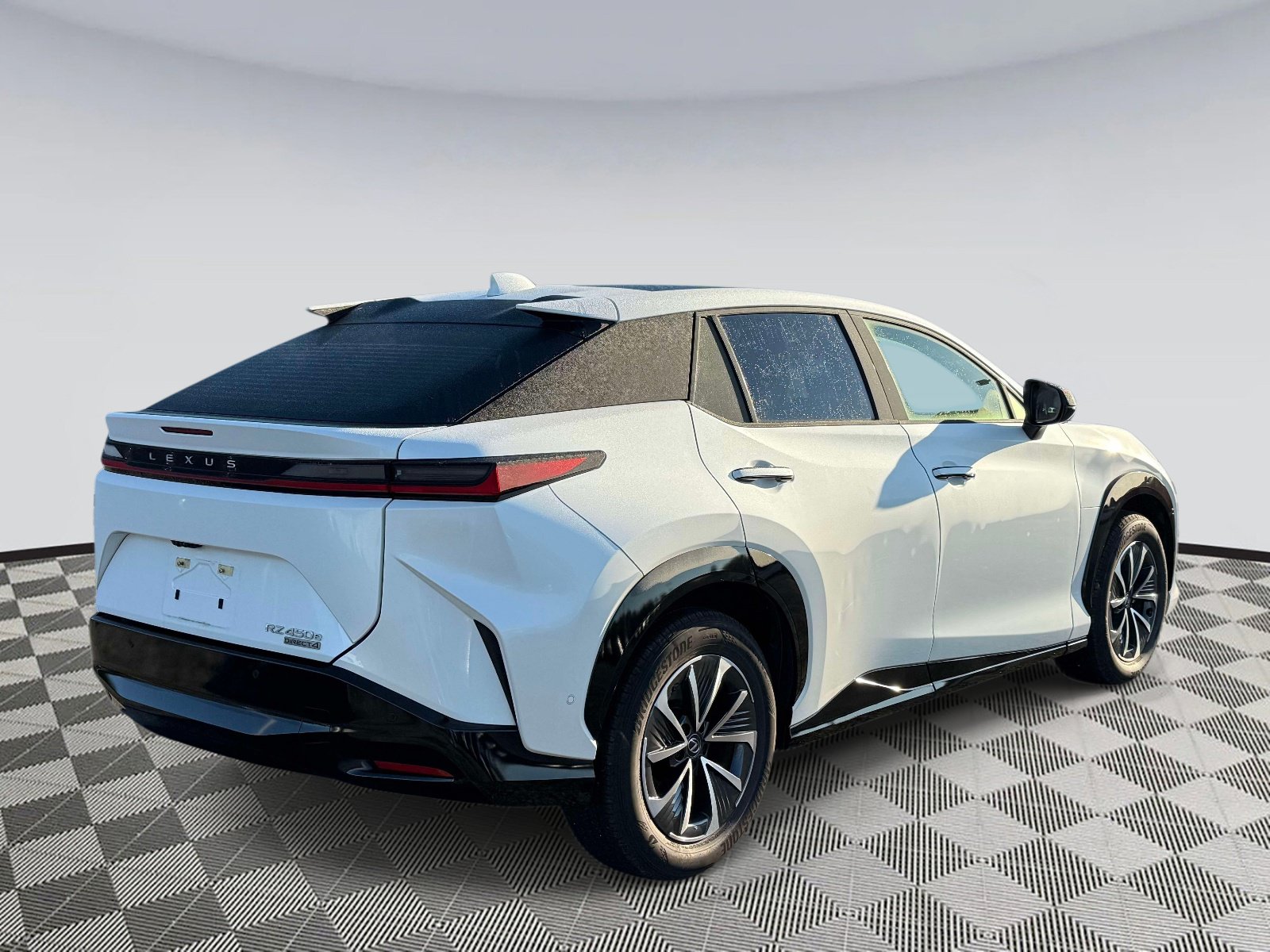 Used 2023 Lexus RZ 450e Premium w/ Technology Package AWD/4WD image 2