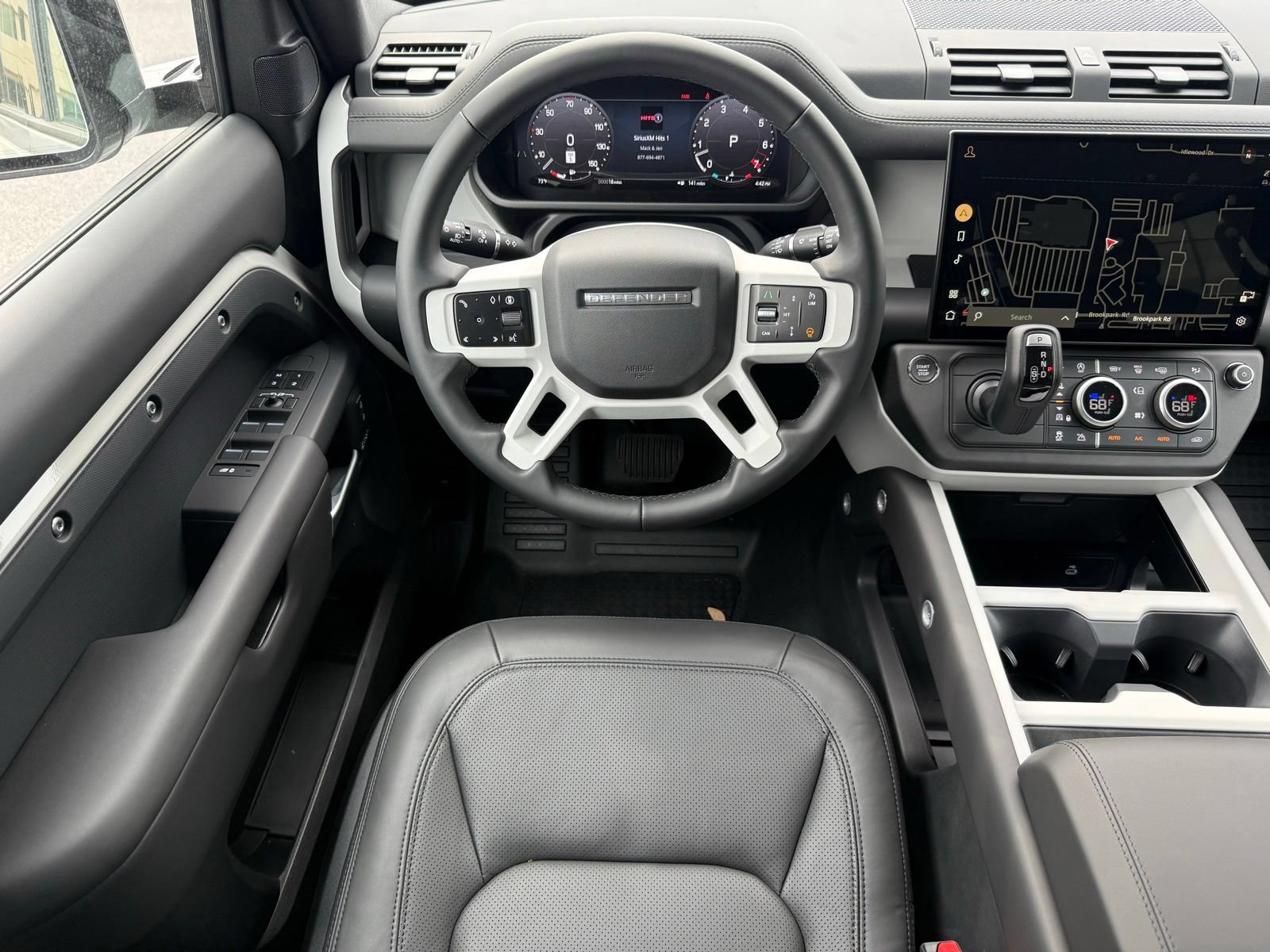 New 2026 Land Rover Defender 110 X-Dynamic SE AWD/4WD image 29