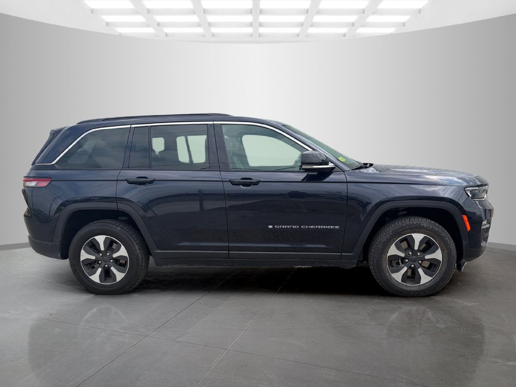 Used 2024 Jeep Grand Cherokee Limited 4xe AWD/4WD image 2