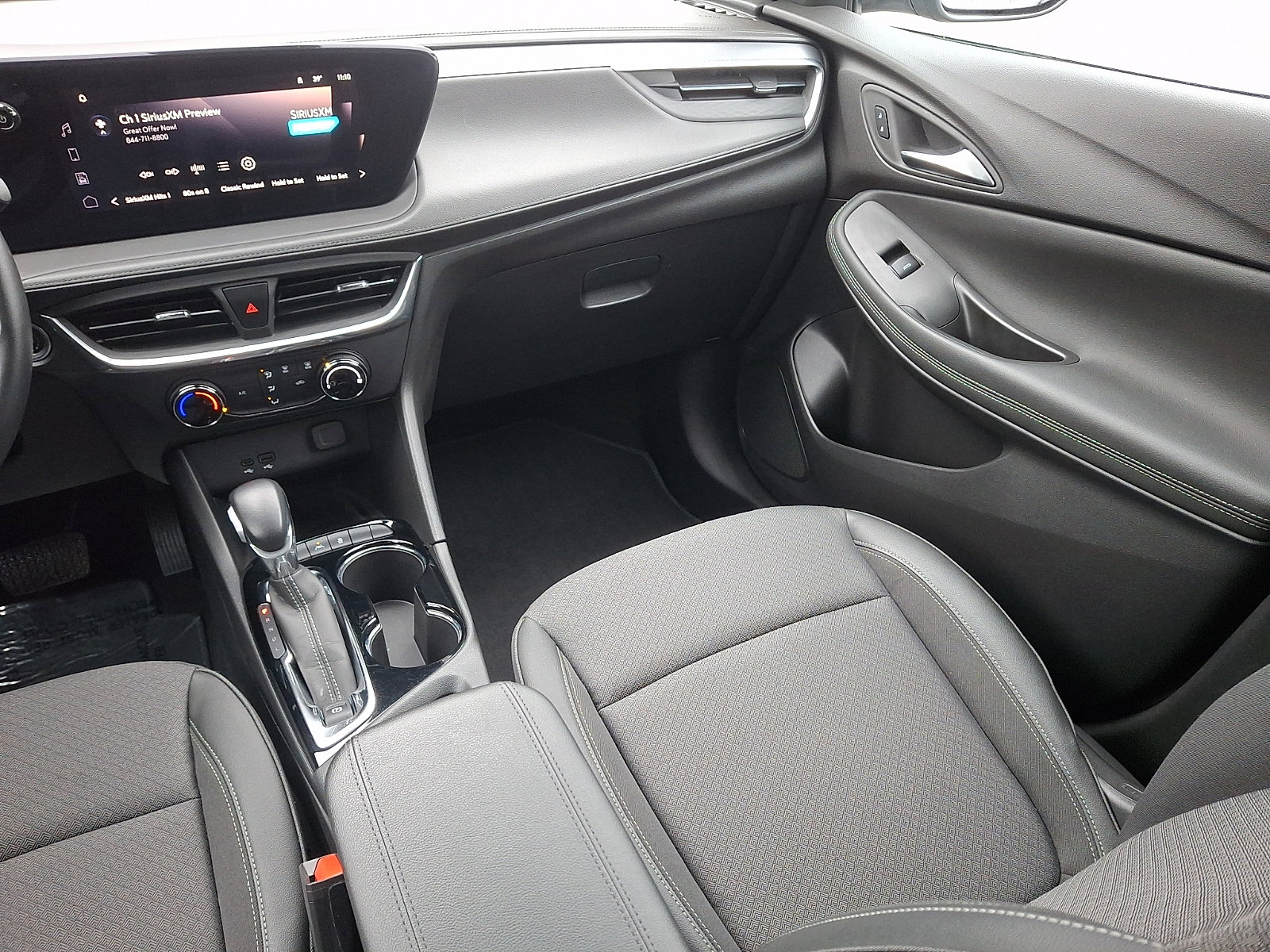 Used 2024 Buick Encore GX Preferred w/ Advanced Technology Package image 16