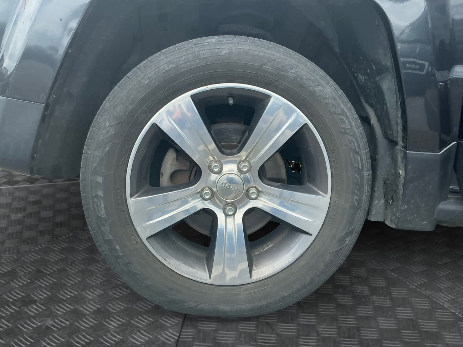 Used 2016 Jeep Patriot High Altitude FWD image 22