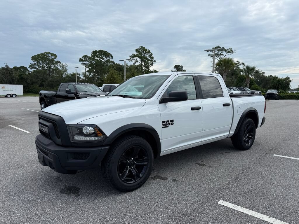Used 2024 RAM 1500 Warlock RWD image 7