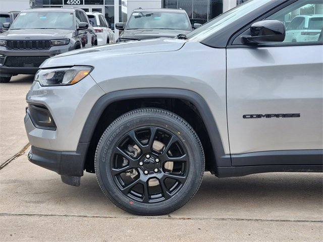 Used 2022 Jeep Compass Altitude image 9