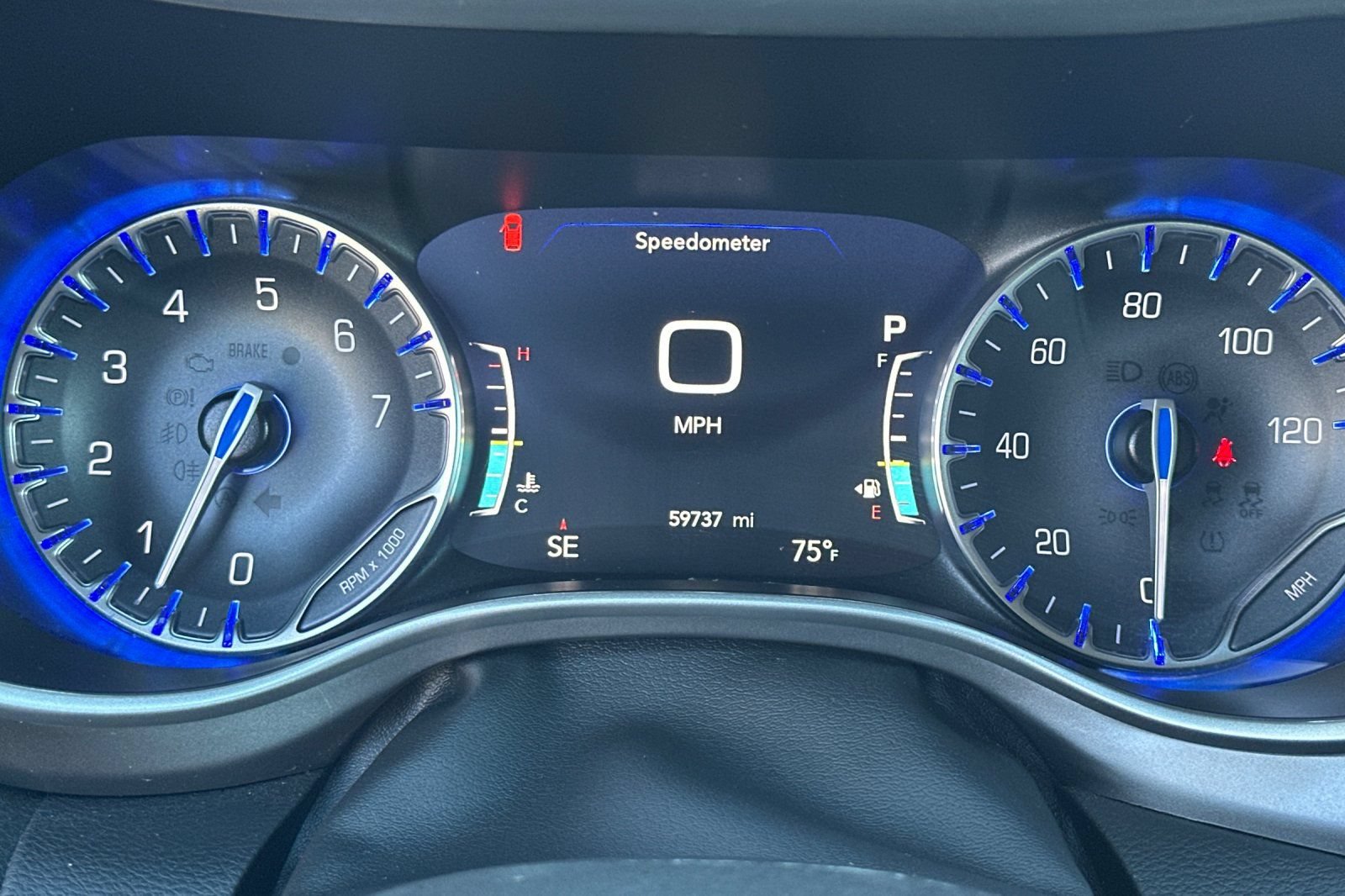 Certified 2023 Chrysler Pacifica Touring-L FWD image 26