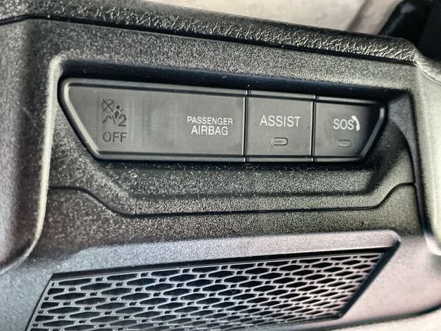 Used 2024 Jeep Gladiator Mojave w/ Safety Group AWD/4WD image 31