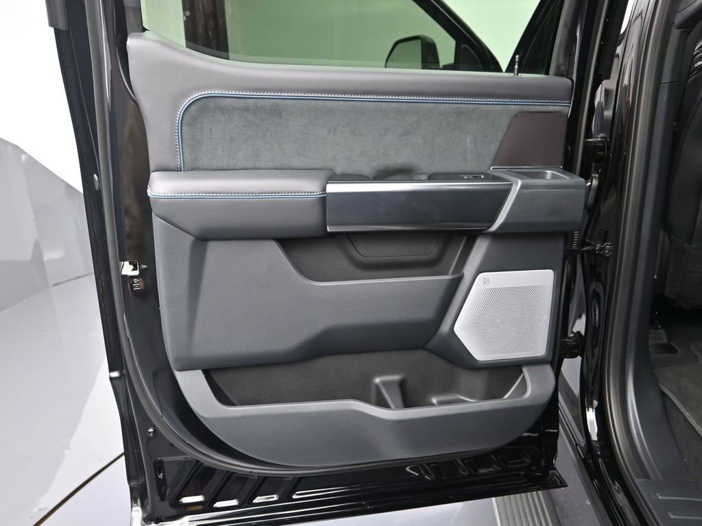 New 2026 Ford F250 Platinum image 24