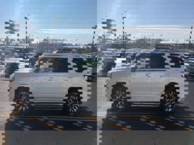 Used 2023 Toyota 4Runner Limited image 3