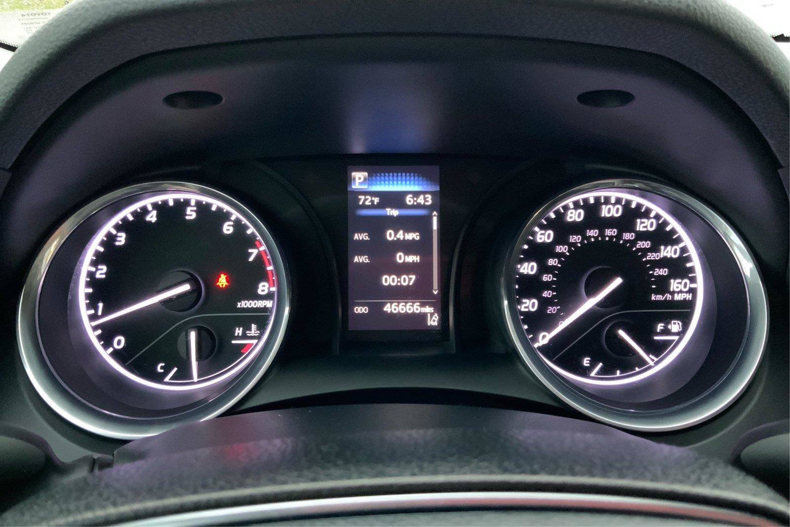Used 2020 Toyota Camry LE FWD image 15
