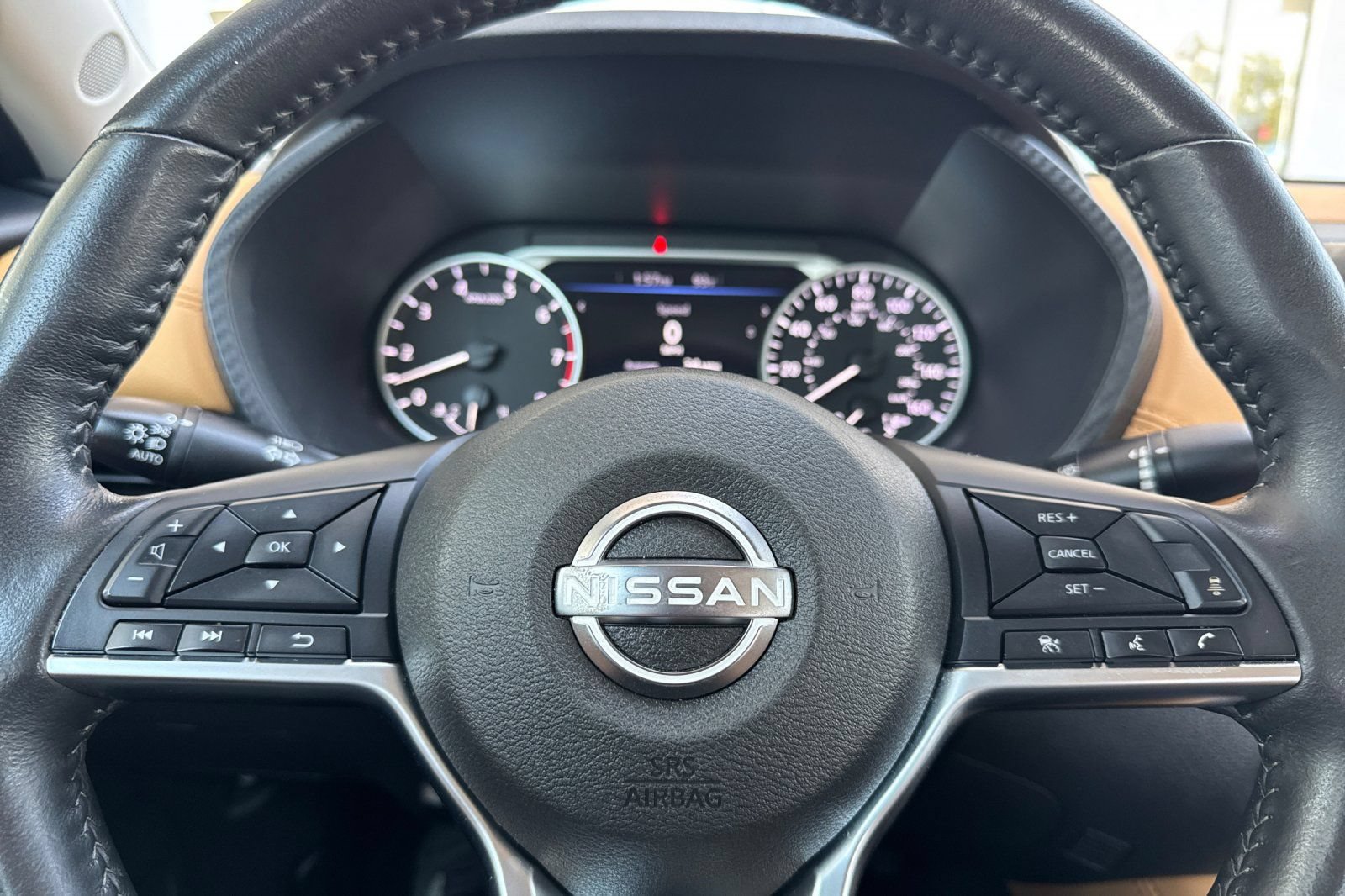 Used 2024 Nissan Sentra SV w/ SV Premium Package FWD image 24