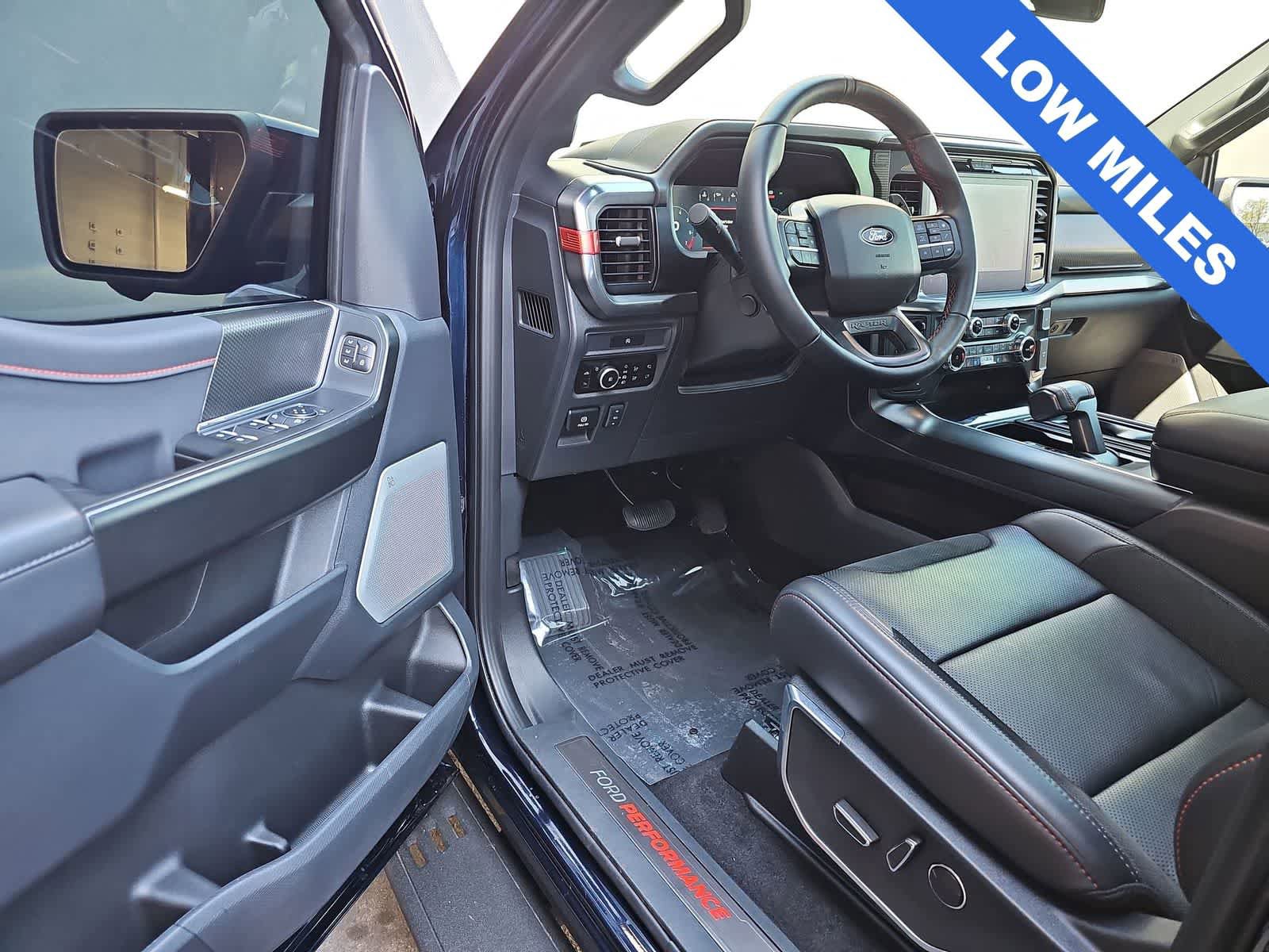 Used 2025 Ford F150 Raptor AWD/4WD image 10