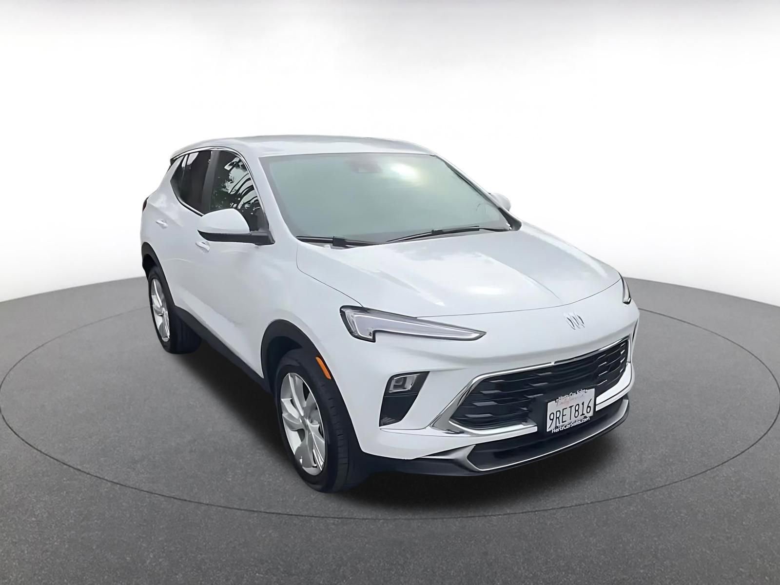 Used 2025 Buick Encore GX Preferred image 3